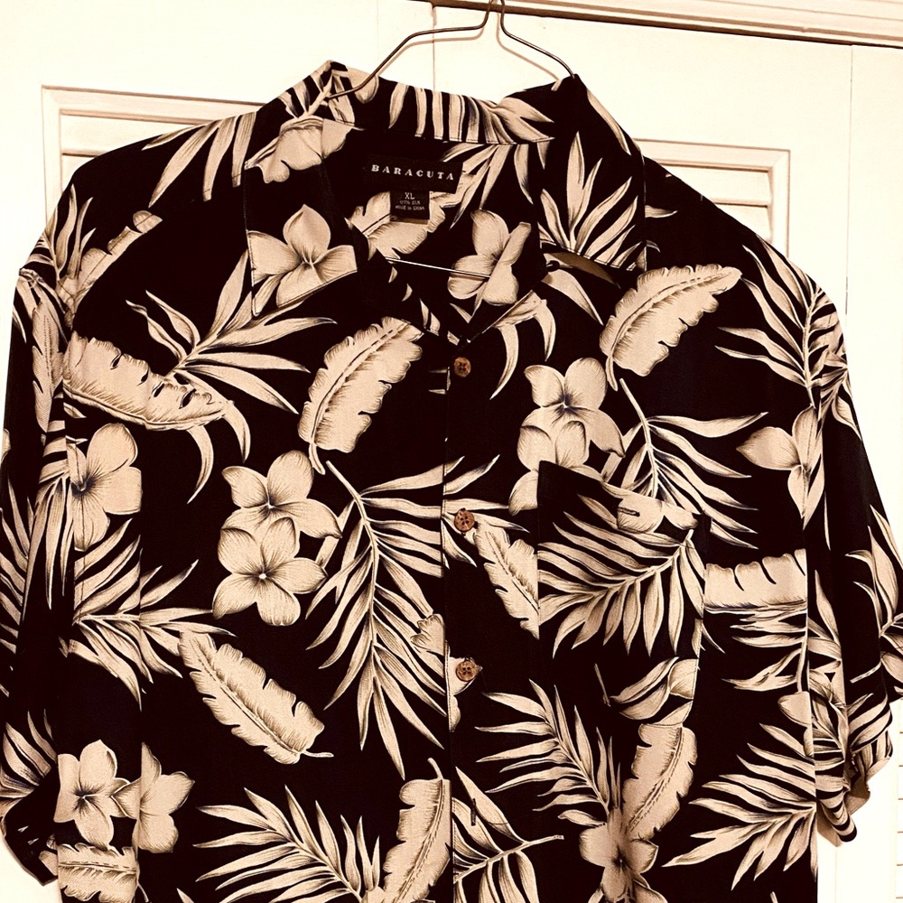Barracuta 100% silk XL Hawaiian Shirt